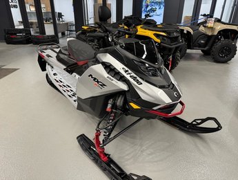 Ski-Doo MXZ XRS 137 RENEGADE 850 X-RS  2024