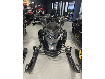 Ski-Doo RENEGADE ADRENALINE 900 ACE TURBO (2100$ en accessoires inclus)  2024
