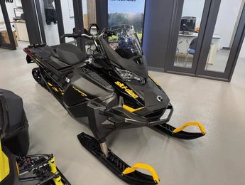 Ski-Doo TUNDRA LE 600 ACE LT  2026