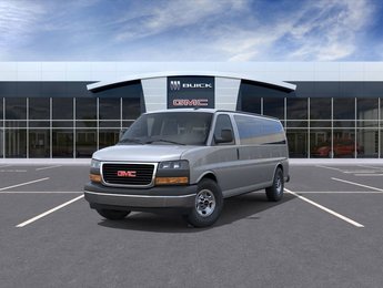 GMC Savana Passenger 3500 LT 155'' 2025