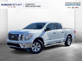 Nissan Titan V8 5.6L, SV 4X4, 6 PASSAGERS, 2018