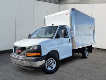 GMC Savana Commercial Cutaway  2025