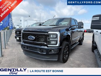 Ford Super Duty F-250 SRW  2025