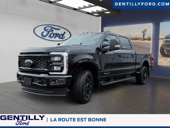 Ford Super Duty F-250 SRW LARIAT 2026