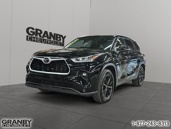 Toyota Highlander XLE AWD 2021