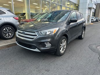 2019 Ford Escape SE | 4WD | 1.5 ECOBOOST | CARPLAY | FORDPASS |