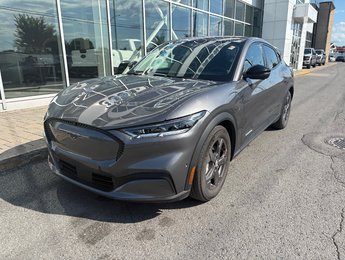 Ford Mustang Mach-E Select | AWD | 370KM AUTONOMIE | ENS COMFORT | 2023