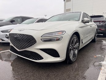 GENESIS G70 SPORT 3.3T AWD 365HP CUIR TOIT NAV CAM360 2024