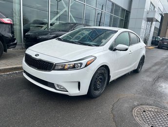 2017 Kia Forte LX | SIÈGES CHAUFFANTS | CARPLAY | CRUISE CONTROL