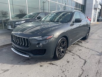 Maserati Levante SQ4 GranLusso | V6 3.0L | TOIT PANO | CRUISE ADAPT 2018