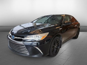 Toyota Camry Hybrid XLE 2017