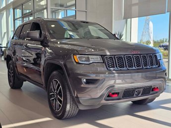 2021 Jeep Grand Cherokee Trailhawk | 4X4 | 8 PNEUS | CUIR | NAV | TOIT PANO | DÉMARREUR | CAMÉRA | CARPLAY +++