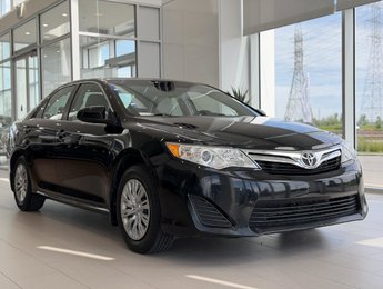 Toyota Camry LE | 8 PNEUS | CAMÉRA | BLUETOOTH +++ 2014