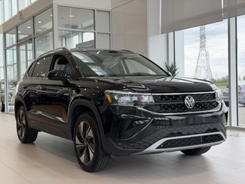 2023 Volkswagen Taos Comfortline 4MOTION | DÉMARREUR | TOIT PANO | CUIR | CARPLAY | CAMÉRA +++