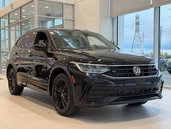 Volkswagen Tiguan Comfortline R-Line Black Edition 4MOTION | DÉMARREUR | TOIT PANO | CUIR | CARPLAY | CAMÉRA +++ 2022