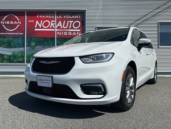 Chrysler Pacifica Touring L AWD 2023