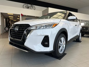 Nissan Kicks Play S 2025