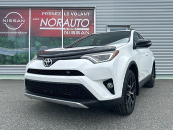 Toyota RAV4 SE AWD 2016