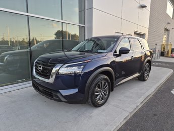 2022 Nissan Pathfinder S