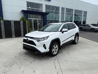 Toyota RAV4 XLE,AWD,CAMÉRA DE RECUL,BANC CHAUFFANT 2019