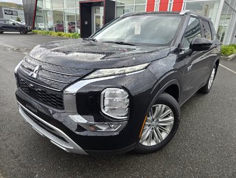 Mitsubishi Outlander Plug-In Hybrid SE 2025