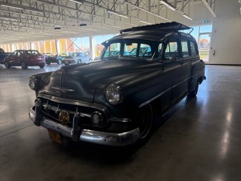 1953 Chevrolet States Man 210