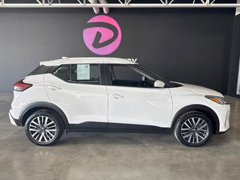2025 Nissan Kicks Play SV