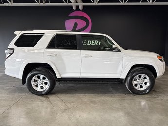 Toyota 4Runner SR5 2022