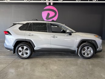 Toyota RAV4 Hybrid LE 2022