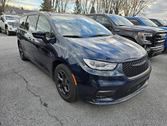 2022 Chrysler Pacifica Hybrid Limited S 7 Passagers NAVI TOIT PANO