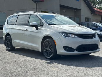 Chrysler Pacifica Launch Edition 2020