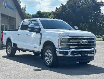 Ford Super Duty F-250 SRW F250 KING RANCH 4X4 CREW 6.7L DIESEL TOIT PANO 2023