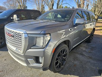 GMC Yukon XL Denali 4x4 V8 7 PASSAGERS NAVI TOIT 2021