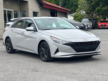 Hyundai Elantra Preferred TOIT OUVRANT SIEGES VOLANT CHAUFFANTS 2021