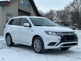 Mitsubishi OUTLANDER PHEV LE AWD CUIR TOIT OUVRANT 2022