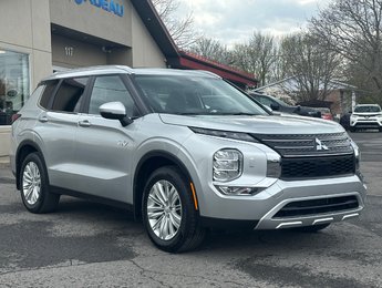 2024 Mitsubishi Outlander Plug-In Hybrid CUIR NAVIGATION TOIT PANORAMIQUE AWD