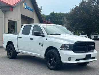 Ram 1500 Classic Express CREW 2023