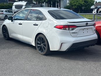 Toyota Corolla SE MAGS TOIT OUVRANT SEULEMENT 062243 KM 2021
