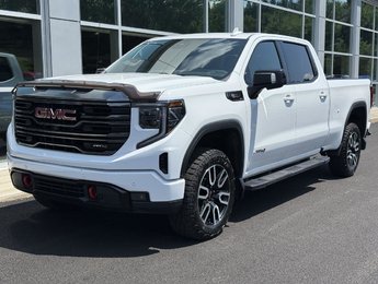 2023 GMC Sierra 1500 4x4 AT4 Crew Cab 3.0L Diesel 6.6ft