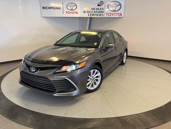 Toyota Camry Hybrid LE *TRÈS BEAU VÉHICULE* 2023