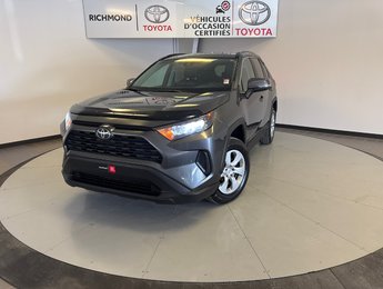 Toyota RAV4 LE AWD *TRÈS BEAU VÉHICULE* 2020