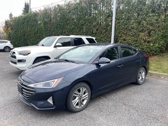 Hyundai Elantra Preferred 2020