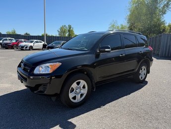 Toyota RAV4 Base V6 2012