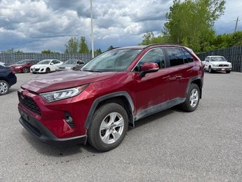 Toyota RAV4 XLE 2021