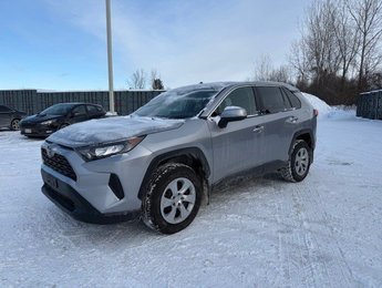 2023 Toyota RAV4 LE