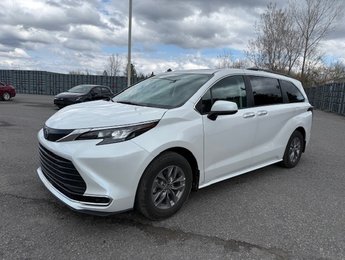 2024 Toyota Sienna XLE 8 places