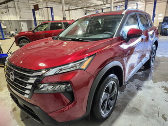 2024 Nissan Rogue SV Moonroof