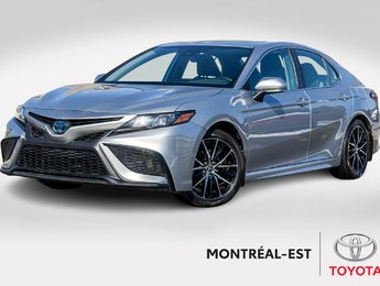 Toyota Camry Hybride SE AMÉLIORÉ **JAMAIS ACCIDENTÉ+TOIT+CAMÉRA** 2023