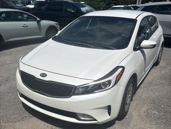 2017 Kia Forte 5dr HB Auto LX+ **JAMAIS ACCIDENTÉ+CAMÉRA DE RECUL+SIÈGES CHAUFFANTS**