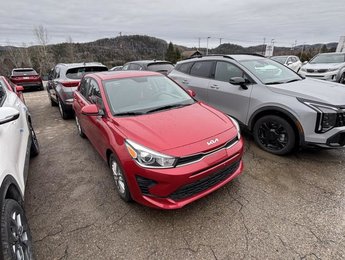 2022 Kia Rio5 LX Premium IVT **GARANTIE 10 ANS/ 200 000KM** TOIT OUVRANT+SIÈGES ET VOLANT CHAUFFANTS**